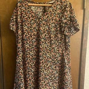 Loft size 16 plus dress, floral with tie sleeves.